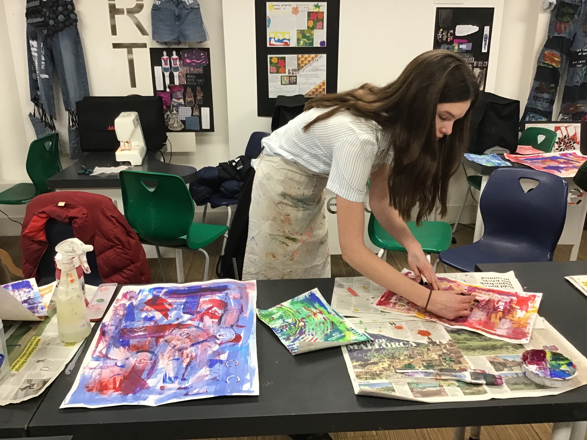 Art Workshop with visiting textile designer