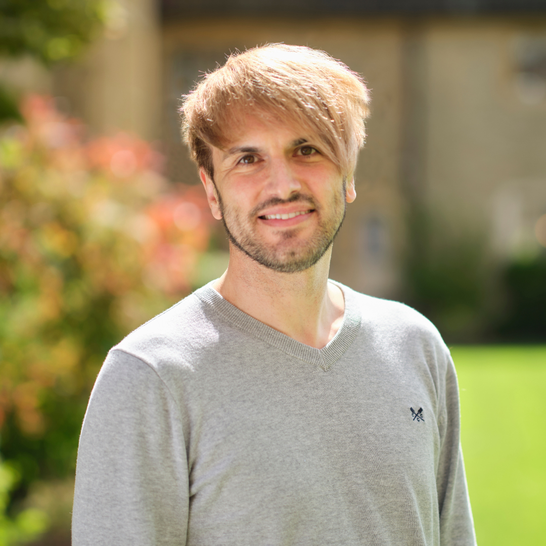 Photo of Andrew Brett