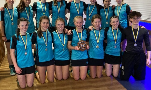 Hockey Champions Head to Nationals